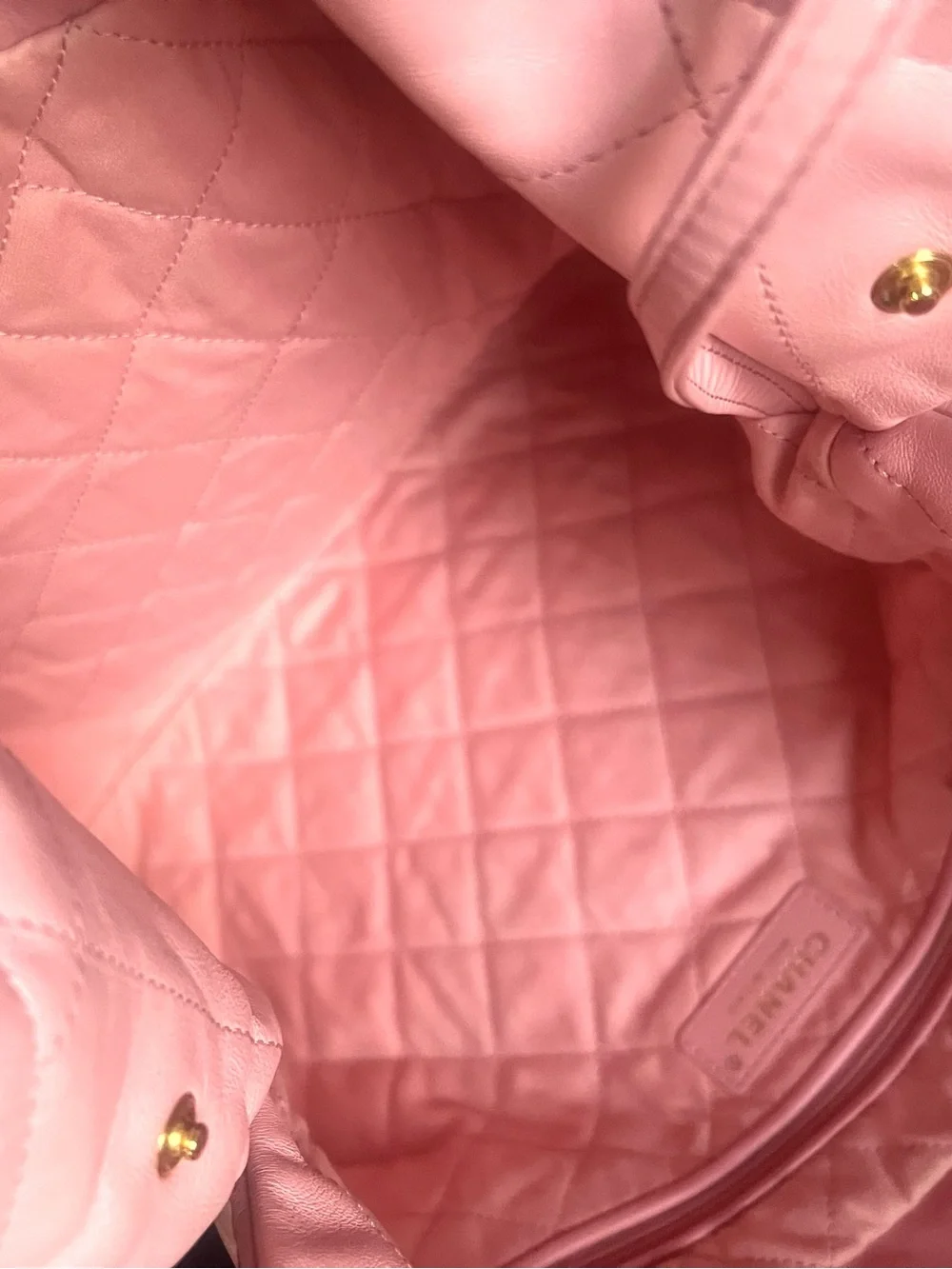 Chanel 22 Pink Calfskin Hobo Bag GHW
